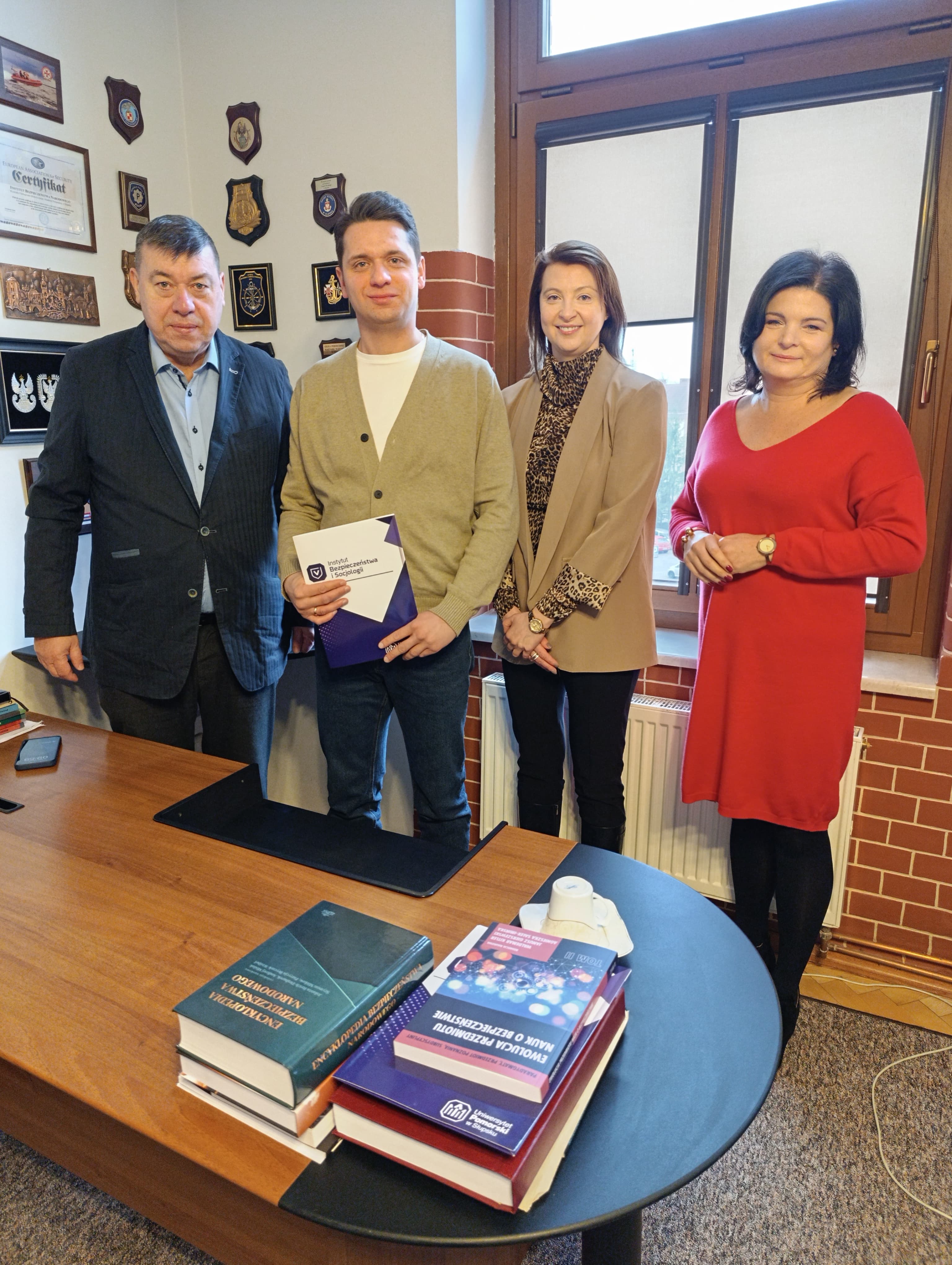 Podziękowania dla Pana dra Mateusza Ziętarskiego za wspólne lata pracy!