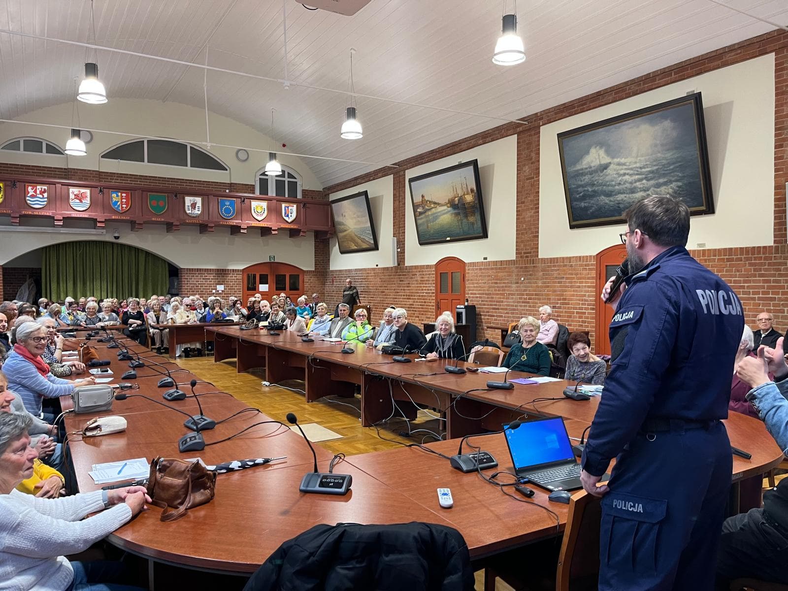 Warsztaty „Senior w przestrzeni publicznej i cyfrowej” w Ustce