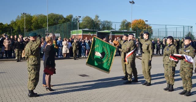 Patronat Katedry Bezpieczeństwa Narodowego Akademii Pomorskiej w Słupsku klasy z elementami cyberbezpieczeństwa w Gościnie