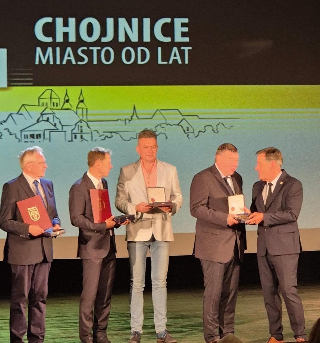 Dyrektor IBiS uhonorowany pamiątkowym medalem z okazji 750-lecia Chojnic